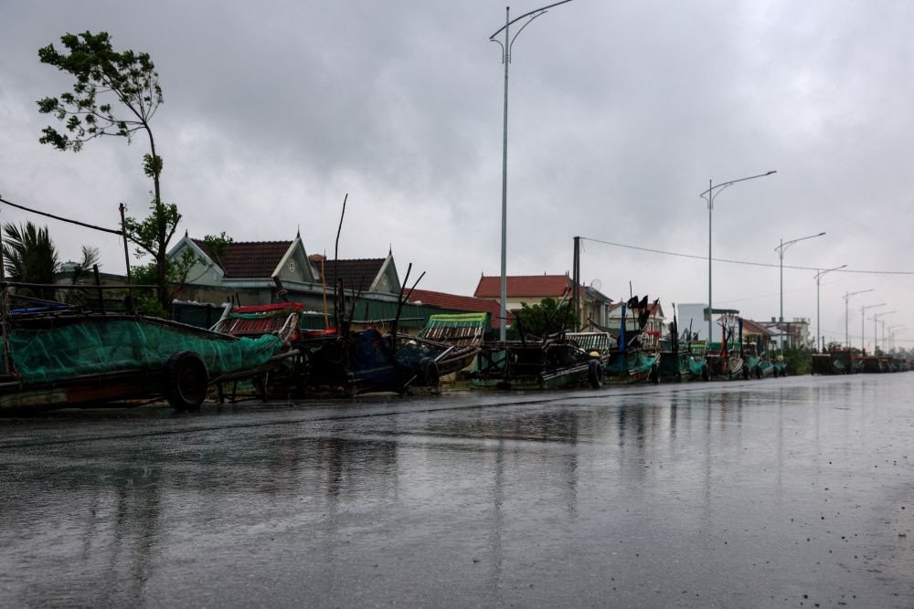 ##  Badai Bualoi: Warga Terpaksa Mengungsi, 1 Korban Jiwa